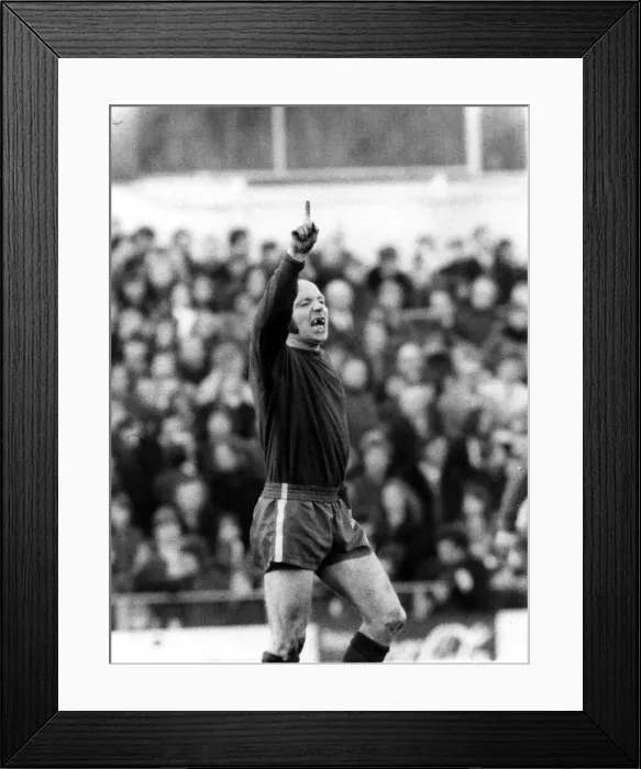 Framed Print : Sport - Football - Nobby Stiles, the former England and Manchester United midfielder