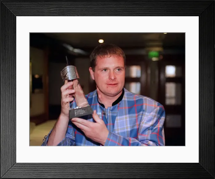 Framed Print : Paul Gascoigne Rangers football player with award trophy Framed Print : Paul Gascoigne Rangers football player with award trophy