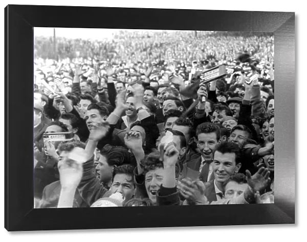 Jubilant crowds celebrate Cardiff Citys 1-0 defeat of Aston Villa in front of a 55