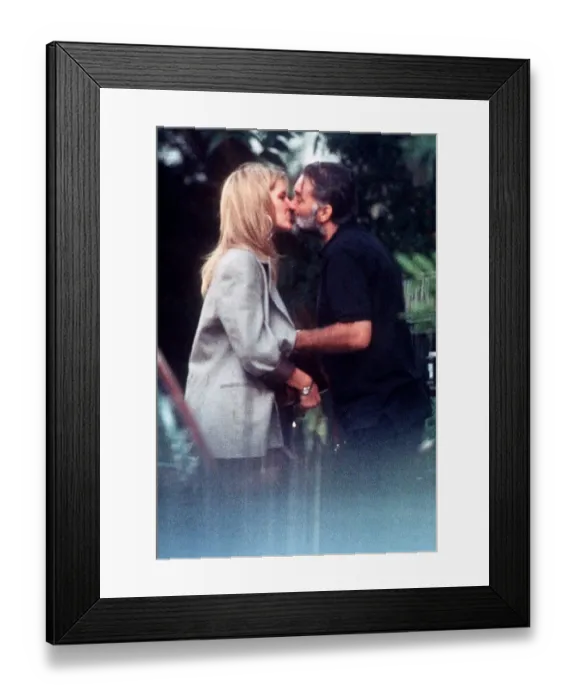 Framed Print : George Best with Alex Pursey girlfriend October 1994 Framed Print : George Best with Alex Pursey girlfriend October 1994