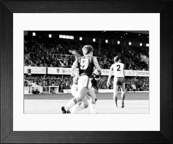 Framed Print : Stoke v. West Ham. October 1984 MF18-06-070 The final score was a four two Framed Print : Stoke v. West Ham. October 1984 MF18-06-070 The final score was a four two