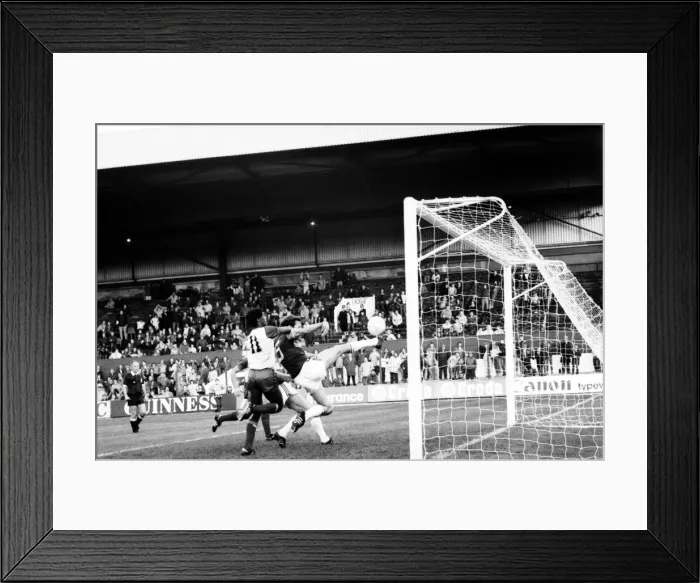 Framed Print : Stoke v. West Ham. October 1984 MF18-06-054 The final score was a four two Framed Print : Stoke v. West Ham. October 1984 MF18-06-054 The final score was a four two