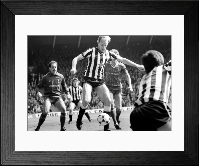 Framed Print : Liverpool v. Newcastle. April 1985 MF21-02-028 The final score was a Three one Framed Print : Liverpool v. Newcastle. April 1985 MF21-02-028 The final score was a Three one