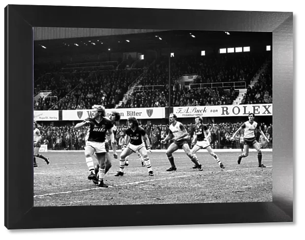 Stoke v. Aston Villa. March 1984 MF14-21-065 The final score was a one nil