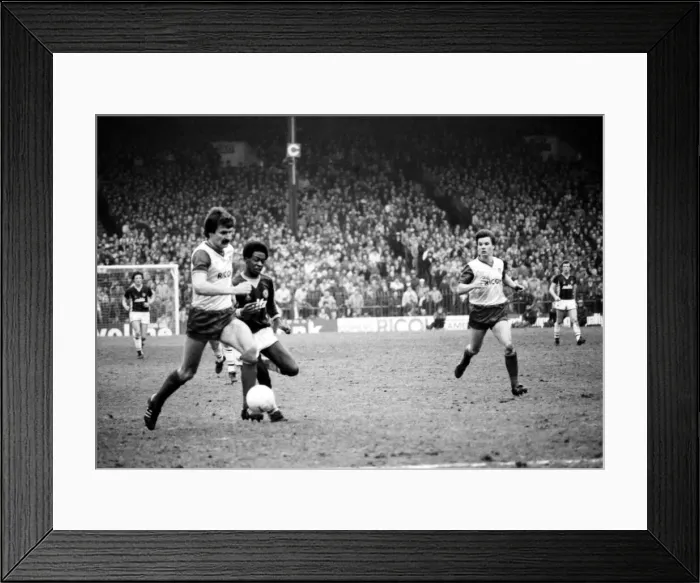 Framed Print : Stoke v. Aston Villa. March 1984 MF14-21-084 The final score was a one nil Framed Print : Stoke v. Aston Villa. March 1984 MF14-21-084 The final score was a one nil