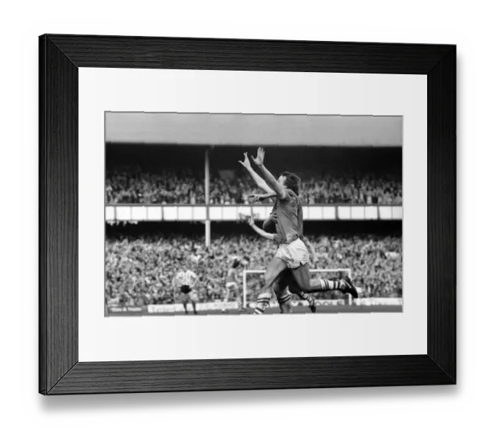 Framed Print : English League Division One match at Goodison Park. Everton 4 v Sunderland 1