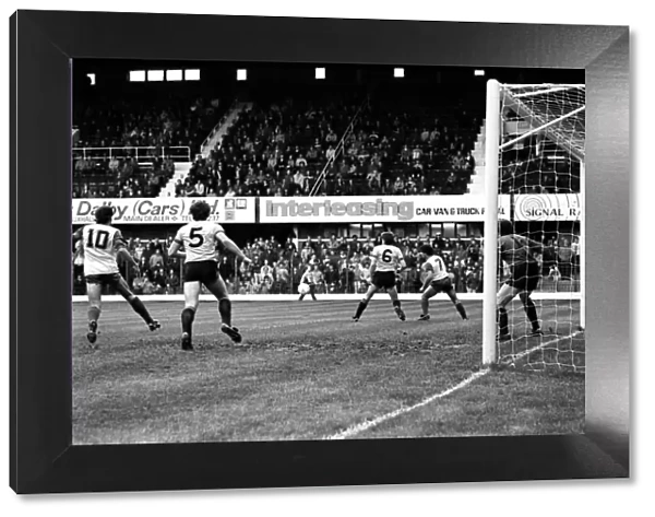 Stoke 1 v. Watford 3. November 1984 MF18-16-039