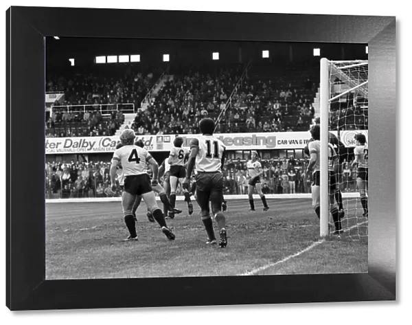 Stoke 1 v. Watford 3. November 1984 MF18-16-075