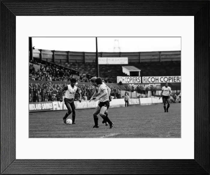 Framed Print : Stoke 1 v. Watford 3. November 1984 MF18-16-058 Framed Print : Stoke 1 v. Watford 3. November 1984 MF18-16-058