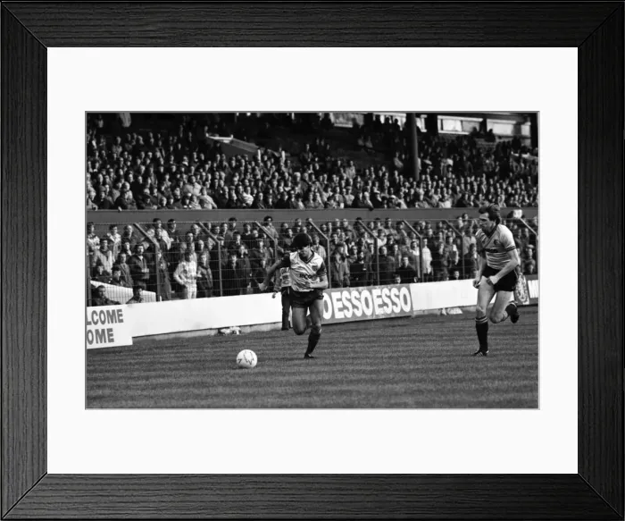 Framed Print : Stoke 1 v. Watford 3. November 1984 MF18-16-079 Framed Print : Stoke 1 v. Watford 3. November 1984 MF18-16-079