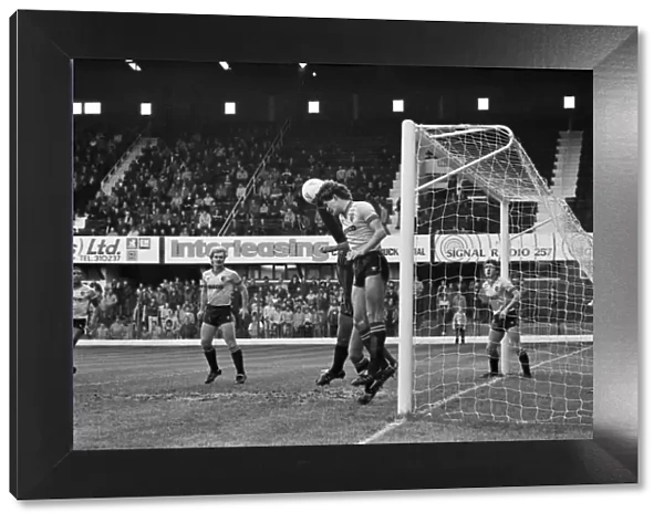 Stoke 1 v. Watford 3. November 1984 MF18-16-077