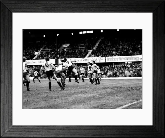 Framed Print : Stoke 1 v. Watford 3. November 1984 MF18-16-035 Framed Print : Stoke 1 v. Watford 3. November 1984 MF18-16-035