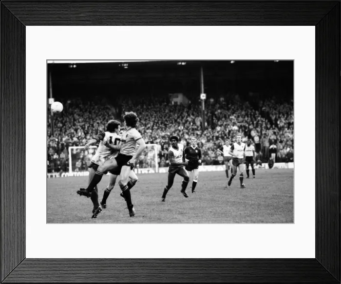 Framed Print : Stoke 1 v. Watford 3. November 1984 MF18-16-044 Framed Print : Stoke 1 v. Watford 3. November 1984 MF18-16-044