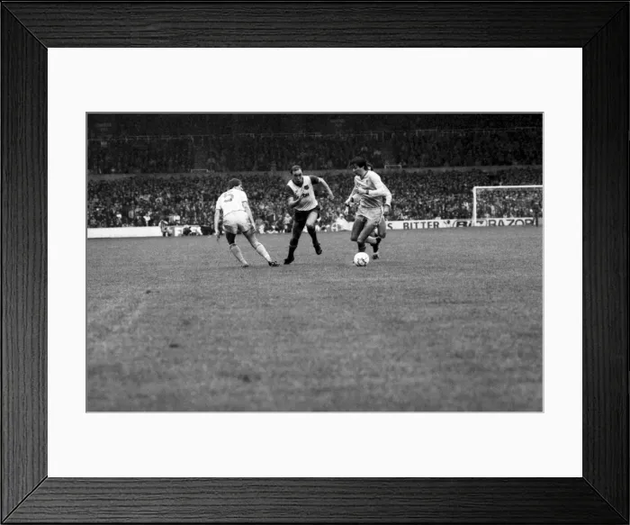 Framed Print : Stoke 0 v. Liverpool 1. November 1984 MF18-11-007 Framed Print : Stoke 0 v. Liverpool 1. November 1984 MF18-11-007