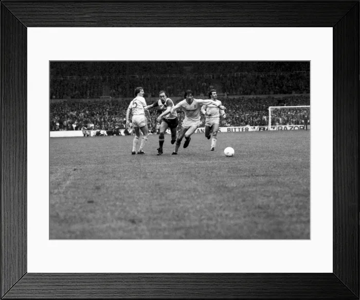 Framed Print : Stoke 0 v. Liverpool 1. November 1984 MF18-11-008 Framed Print : Stoke 0 v. Liverpool 1. November 1984 MF18-11-008