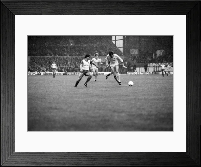 Framed Print : Stoke 0 v. Liverpool 1. November 1984 MF18-11-001