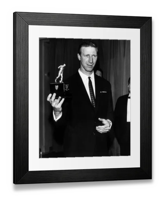 Framed Print : Jack Charlton Football player of Leeds United - May 1967 with the award for Player Framed Print : Jack Charlton Football player of Leeds United - May 1967 with the award for Player