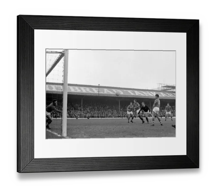 Framed Print : English League Division One match Blackpool v Arsenal Arsenal