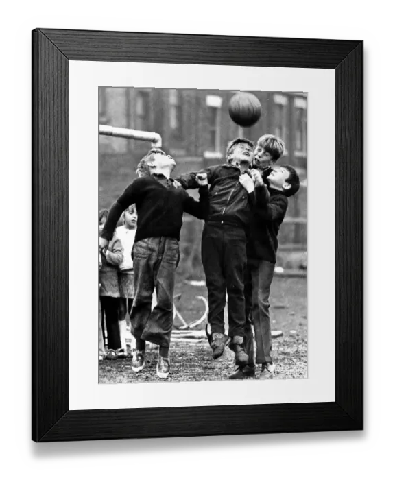 Framed Print : Children playing in the Scotswood area of Newcastle, circa 1975 Framed Print : Children playing in the Scotswood area of Newcastle, circa 1975
