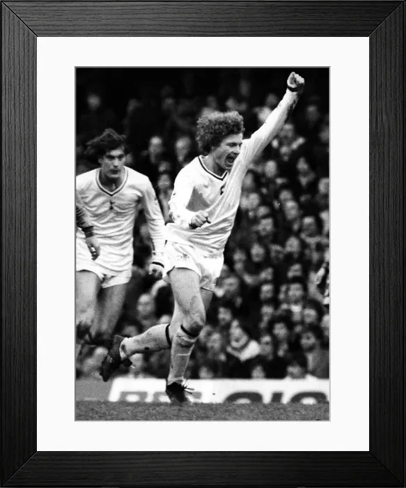 Framed Print : Sport. Football FA Cup Quarter Final match Chelsea v Tottenham Hotspur Framed Print : Sport. Football FA Cup Quarter Final match Chelsea v Tottenham Hotspur
