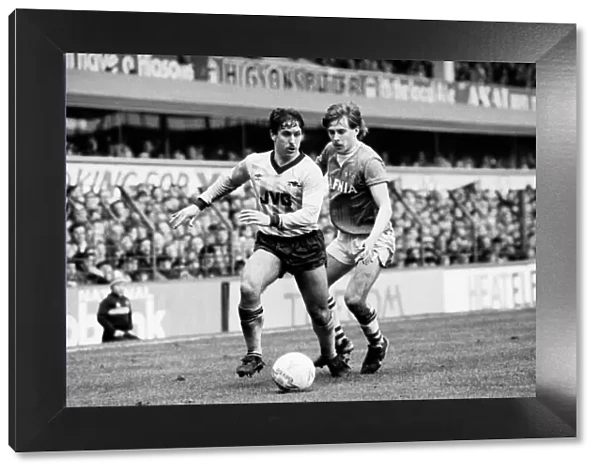 Everton v. Arsenal. March 1985 MF20-13-052 The final score was a two nil victory