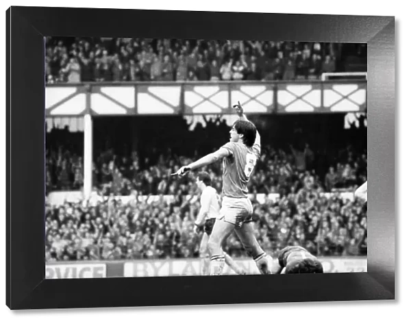 Everton v. Arsenal. March 1985 MF20-13-030 The final score was a two nil victory to