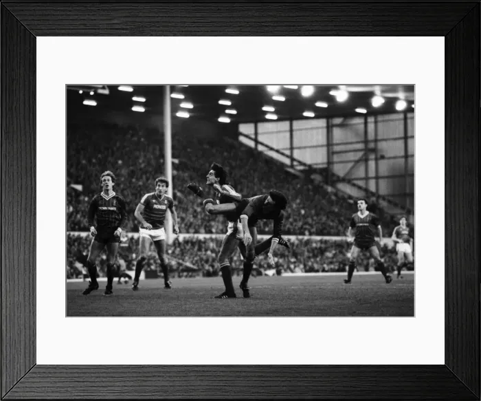 Framed Print : Liverpool v. Ipswich. November 1984 MF18-15-014 The final score was a two nil Framed Print : Liverpool v. Ipswich. November 1984 MF18-15-014 The final score was a two nil