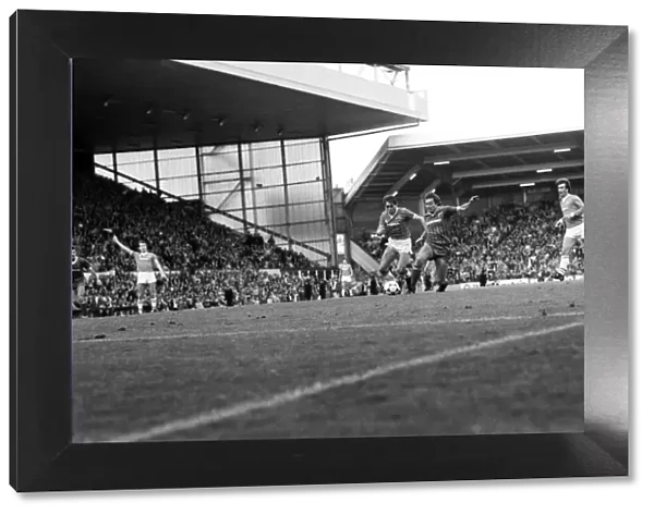 Liverpool v. Everton. October 1984 MF18-04-067 The final score was a one nil