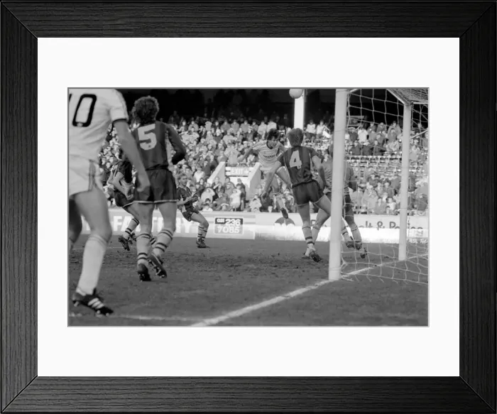 Framed Print : Aston Villa v. Manchester United. March 1984 MF14-16-030 Final Score was a three nil Framed Print : Aston Villa v. Manchester United. March 1984 MF14-16-030 Final Score was a three nil