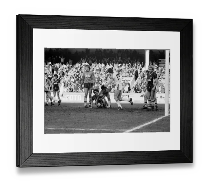Framed Print : Aston Villa v. Manchester United. March 1984 MF14-16-023 Final Score was a three nil Framed Print : Aston Villa v. Manchester United. March 1984 MF14-16-023 Final Score was a three nil