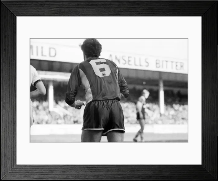 Framed Print : Aston Villa v. Manchester United. March 1984 MF14-16-017 Final Score was a three Framed Print : Aston Villa v. Manchester United. March 1984 MF14-16-017 Final Score was a three