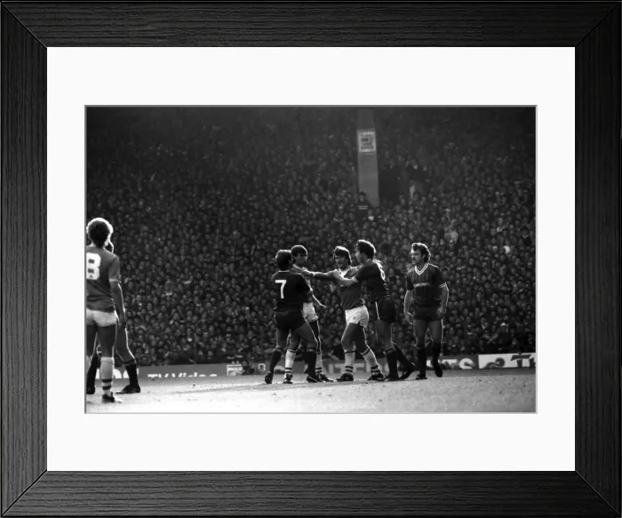Framed Print : Liverpool v. Everton. October 1984 MF18-04 The final score was a one nil victory Framed Print : Liverpool v. Everton. October 1984 MF18-04 The final score was a one nil victory