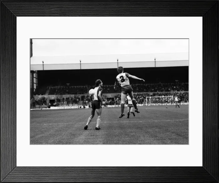 Framed Print : Stoke. v. Southampton. October 1984 MF18-03-092 The final score was a three one Framed Print : Stoke. v. Southampton. October 1984 MF18-03-092 The final score was a three one