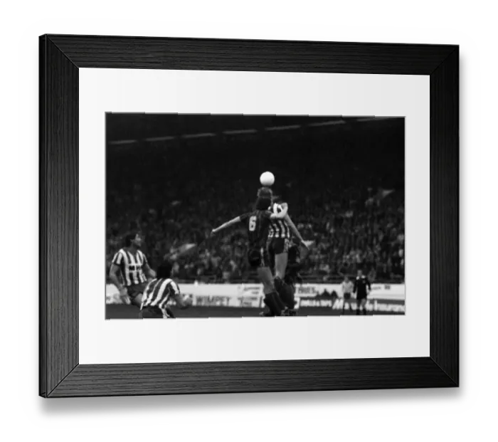 Framed Print : Sheffield Wednesday v. Leicester City. October 1984 MF18-05-050 The final score was a Framed Print : Sheffield Wednesday v. Leicester City. October 1984 MF18-05-050 The final score was a