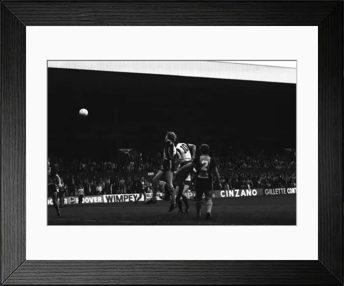 Framed Print : Stoke. v. Southampton. October 1984 MF18-03-035 The final score was a three one Framed Print : Stoke. v. Southampton. October 1984 MF18-03-035 The final score was a three one