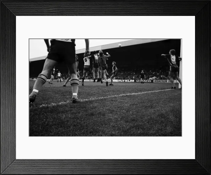 Framed Print : Stoke. v. Southampton. October 1984 MF18-03-014 The final score was a three one Framed Print : Stoke. v. Southampton. October 1984 MF18-03-014 The final score was a three one