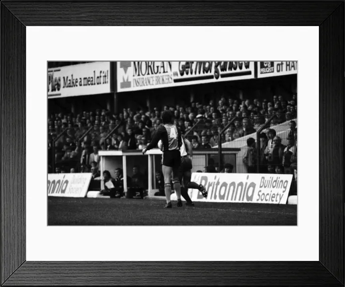Framed Print : Stoke. v. Southampton. October 1984 MF18-03-055 The final score was a three one