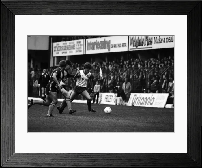 Framed Print : Stoke. v. Southampton. October 1984 MF18-03-028 The final score was a three one