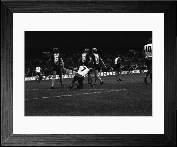 Framed Print : Stoke. v. Southampton. October 1984 MF18-03-021 The final score was a three one Framed Print : Stoke. v. Southampton. October 1984 MF18-03-021 The final score was a three one