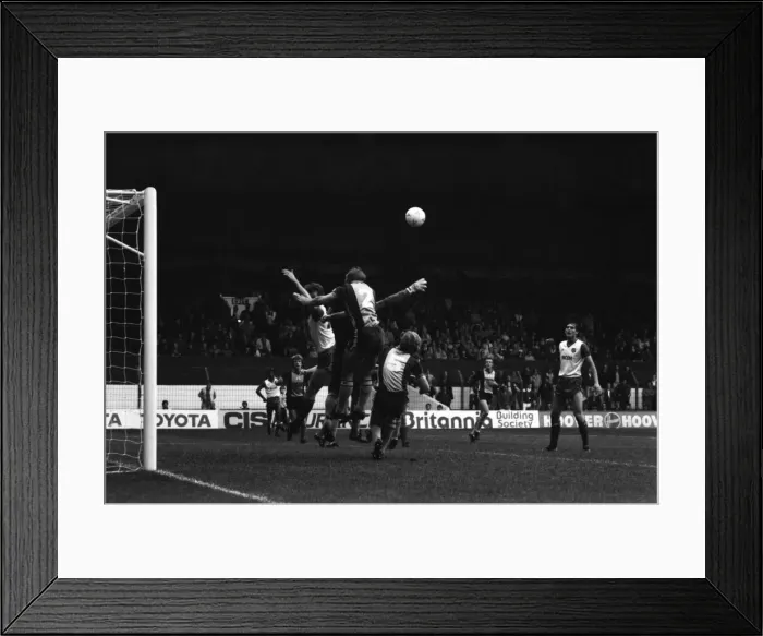 Framed Print : Stoke. v. Southampton. October 1984 MF18-03-022 The final score was a three one Framed Print : Stoke. v. Southampton. October 1984 MF18-03-022 The final score was a three one