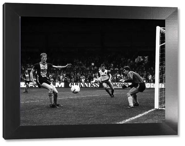 Stoke. v. Southampton. October 1984 MF18-03-074 The final score was a three one