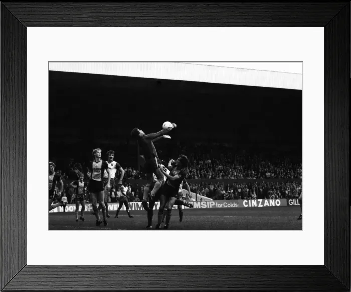Framed Print : Stoke. v. Southampton. October 1984 MF18-03-059 The final score was a three one Framed Print : Stoke. v. Southampton. October 1984 MF18-03-059 The final score was a three one