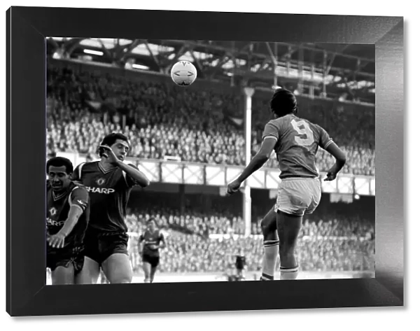 Everton 5 v. Manchester United 0. October 1984 MF18-07-029