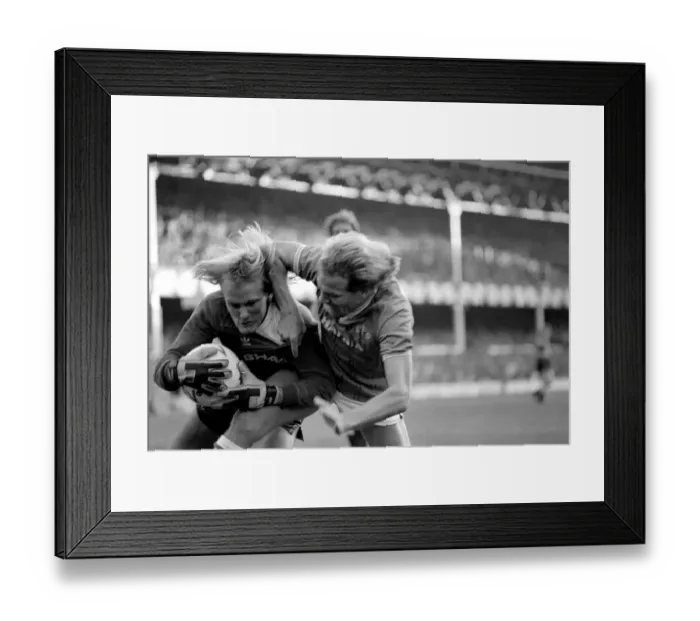 Framed Print : Everton 5 v. Manchester United 0. October 1984 MF18-07-021 Framed Print : Everton 5 v. Manchester United 0. October 1984 MF18-07-021