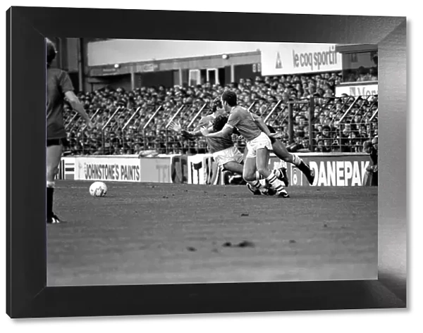 Everton 5 v. Manchester United 0. October 1984 MF18-07-048