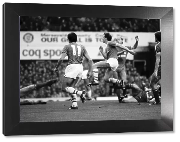 Everton 3 v. Leicester City 0. November 1984 MF18-08-013