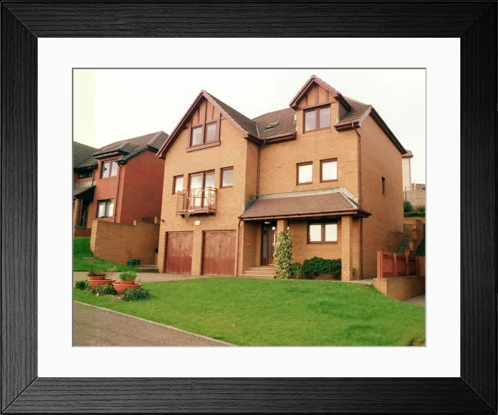 Framed Print : Lorenzo Amoruso new house March 1998 Framed Print : Lorenzo Amoruso new house March 1998