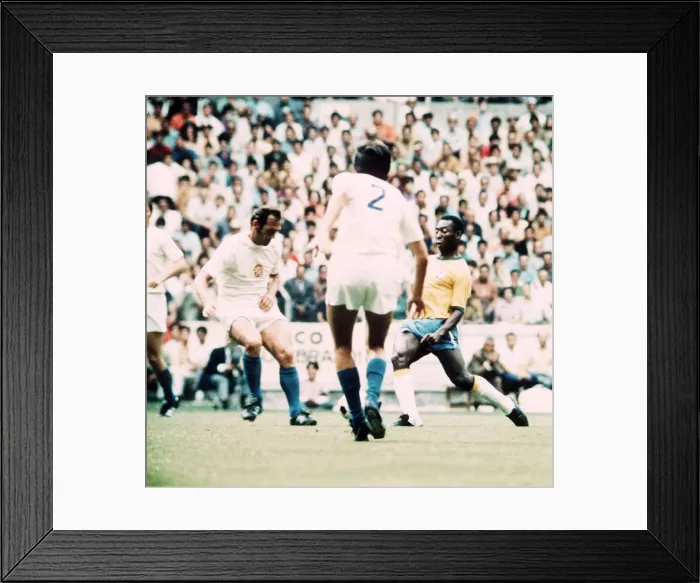 Framed Print : Pele football Brazil v Czechoslovakia World Cup Framed Print : Pele football Brazil v Czechoslovakia World Cup