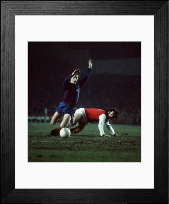 Framed Print : Johan Cruyff Barcelona 1974 Arsenal Barcelona football Framed Print : Johan Cruyff Barcelona 1974 Arsenal Barcelona football