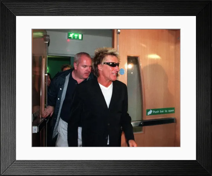 Framed Print : Rod Stewart wearing sunglasses May 1999 Leaves Hampden Park Glasgow after playing Framed Print : Rod Stewart wearing sunglasses May 1999 Leaves Hampden Park Glasgow after playing